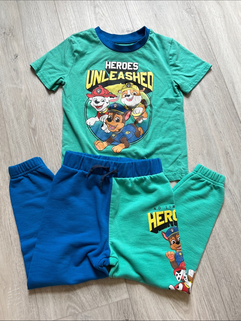 Paw Patrol Nickelodeon Colorblock Graphic Lounge Set Size 3T